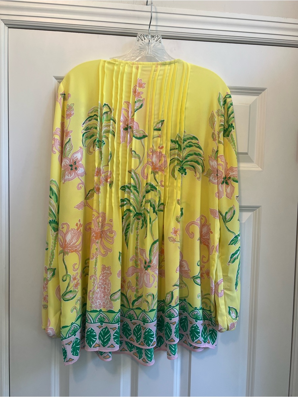Lilly Pulitzer Marlina Long Sleeve Finch Yellow. New. Large - Picture 4 of 4